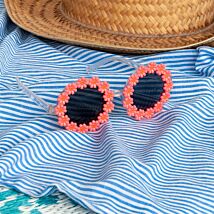 Pink Daisy Funglasses