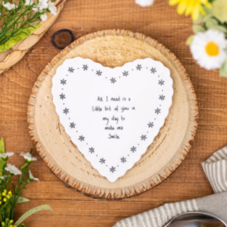 ‘Little Bit Of You Makes Me Smile’ Heart Scallop Coaster