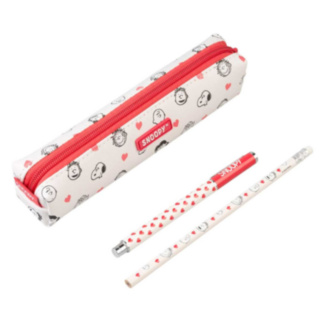 Snoopy Love Season Writing Set