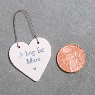 ‘Hug For Mum’ 3cm Little Heart On Wire