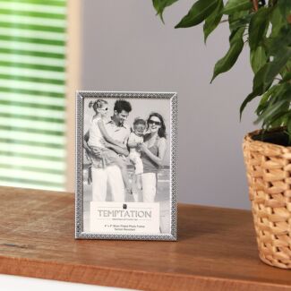 Silver-Plated Narrow Edge Bobble Photo Frame 4x6