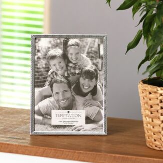 Silver-Plated Narrow Edge Bobble Photo Frame 6x8