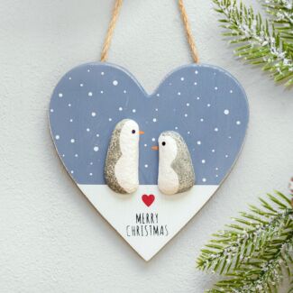 ‘Merry Christmas’ Pebble Penguin Heart Sign