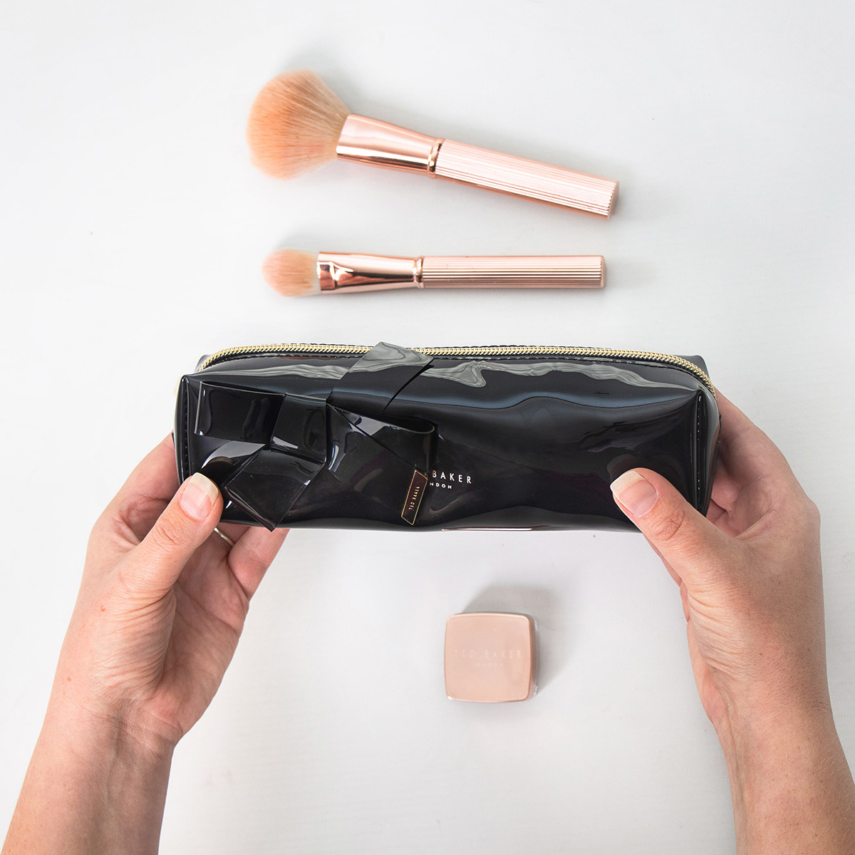 ted baker makeup brush case