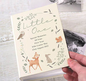 Scrap Books & Photo Albums